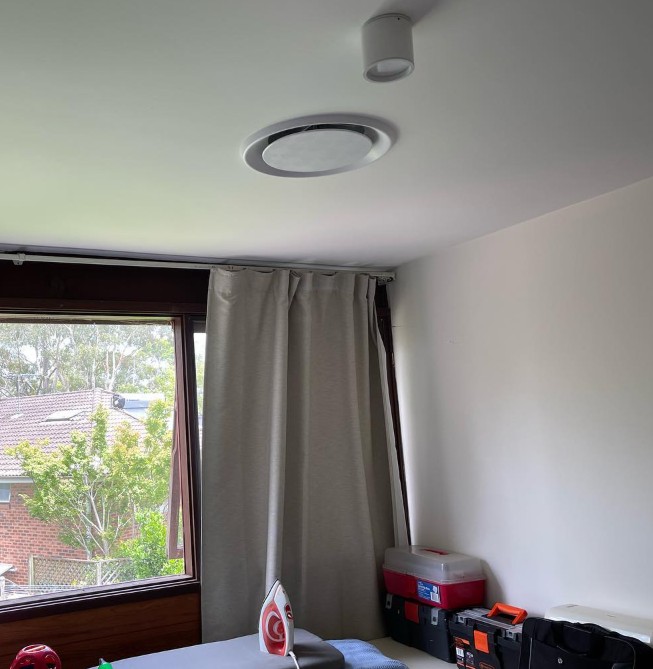 Ducted air conditioner installers Wheeler Heights NSW